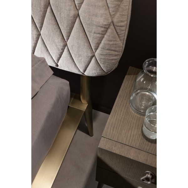 Тапицирано легло Urbino Quilted от Cantori,  Италия