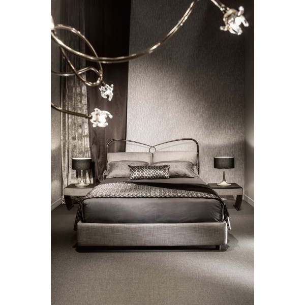 Тапицирано легло St. Tropez Padded Frame от Cantori,  Италия