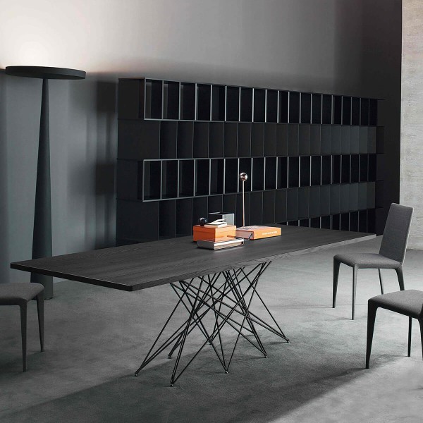 Трапезна маса Octa от Bonaldo,  Италия