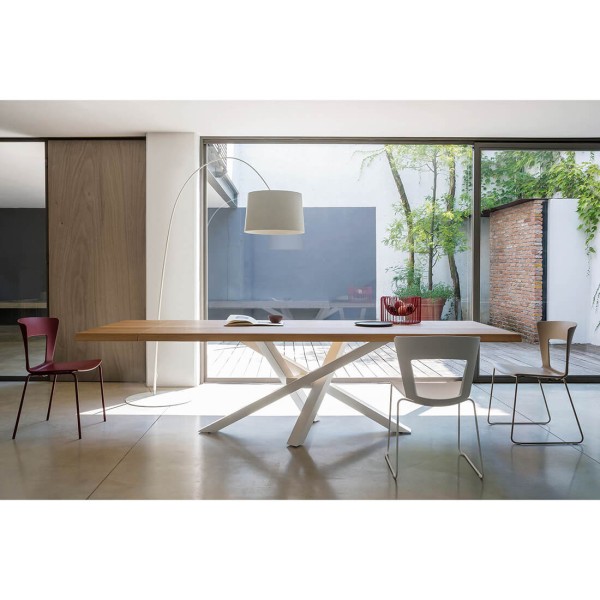 Трапезна маса Shangai Wood от Riflessi,  Италия
