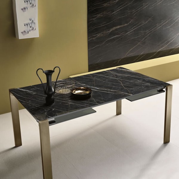 Трапезна маса Livingstone Ceramic от Tonelli Design,  Италия