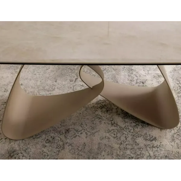 Разтегателна маса Infinity Ceramic с кашмирена основа и плот в бежов мат