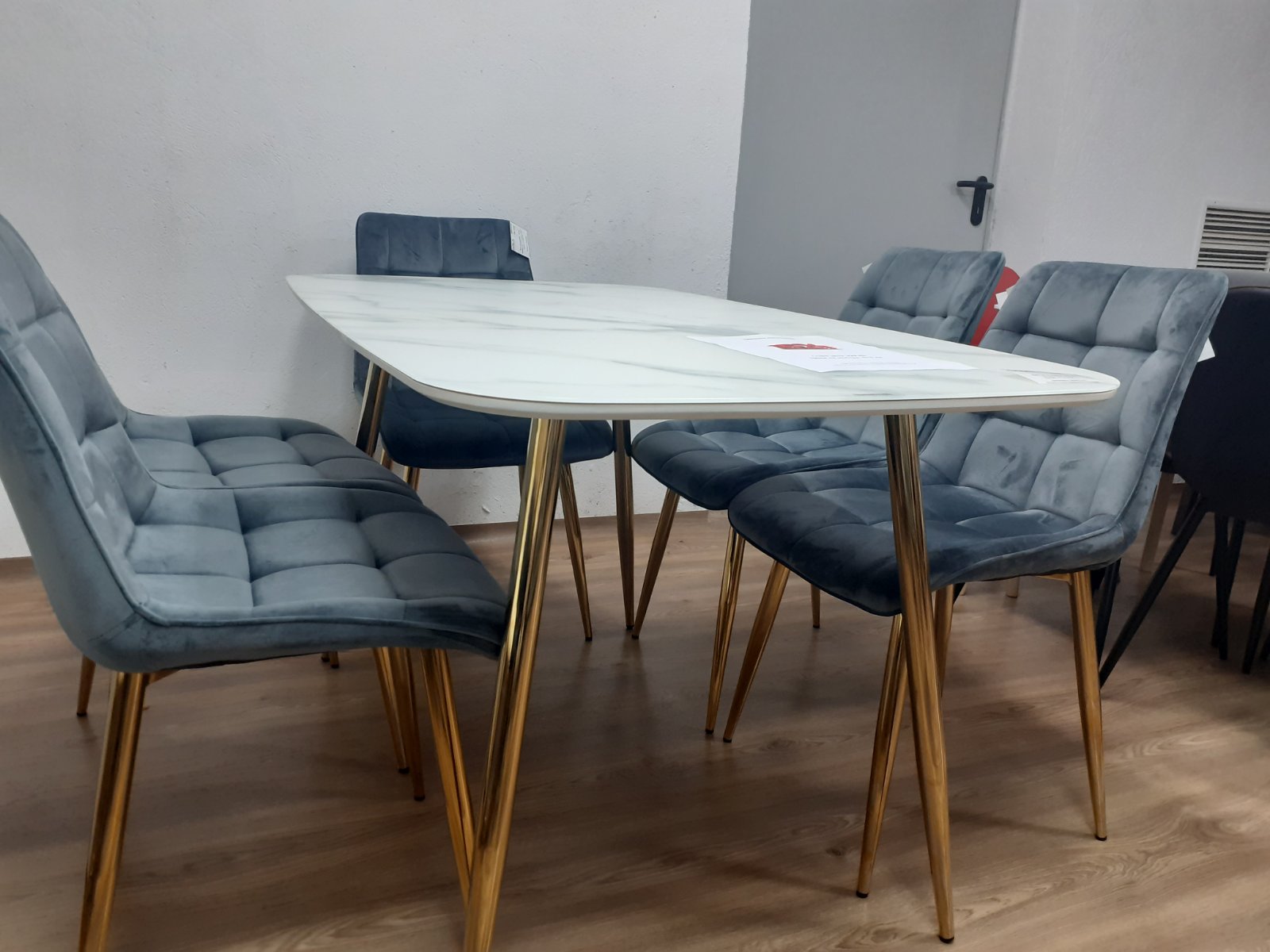 Ceres dining table - sample | Esteta Interiori